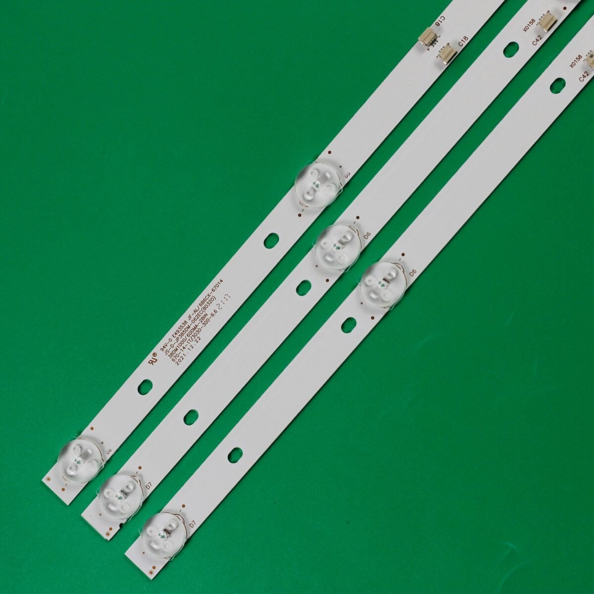 KIT TIRAS DE LED para TV SILVER JS-D-JP385DM-071EC, JS-D-JP385DM-062EC  IP-LE411061 - IP-LE410920 - Imagen 2