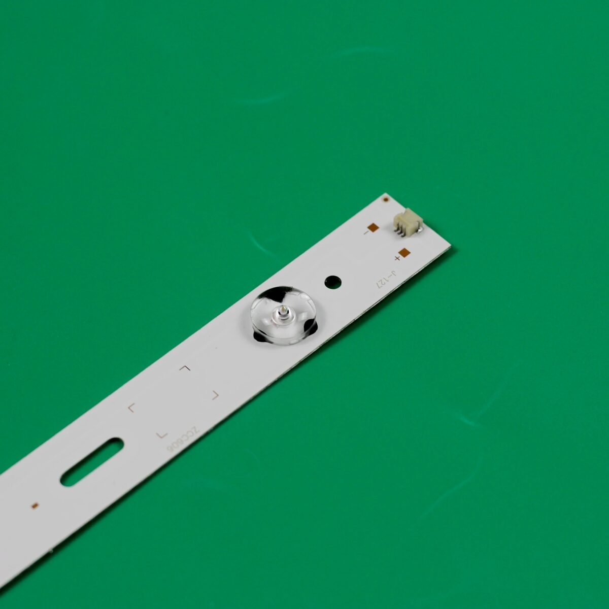 KIT TIRAS DE LED para GRUNDIG, 40VLE6520BL, 40VLX7000BP, 40VLE565BG, 40VLE8120BG, 40-LB-M520, 40VLE4421BF, 40vle685gb, 40VLE565BG - Imagen 2