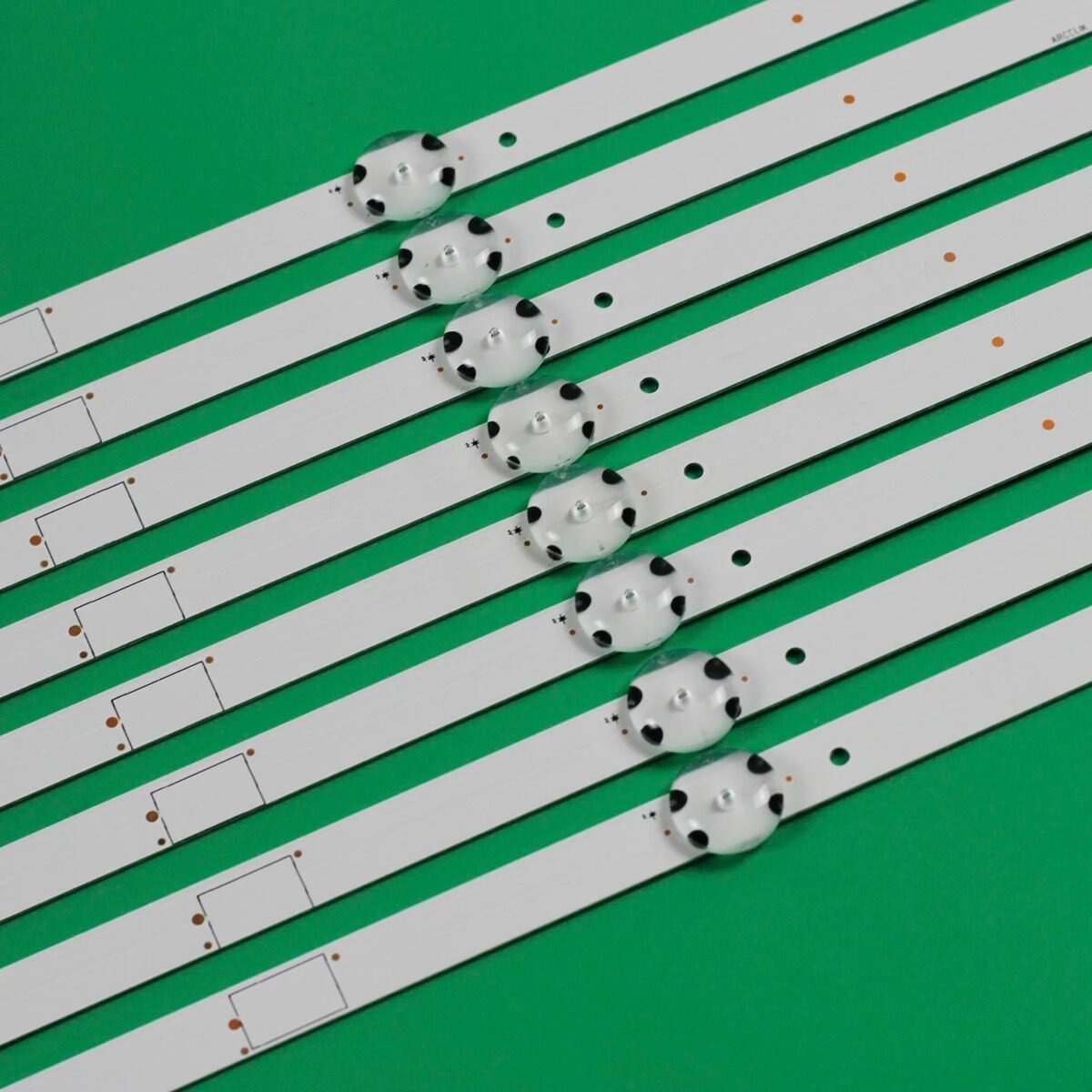 KIT TIRAS DE LED para GRUNDIG, ZVA65600-AA, 49GUB8765, 49GUB8767, 49GUB8762, 49VLX7730, BP, 49VLX7730BP, 057T49-C15 - Imagen 3