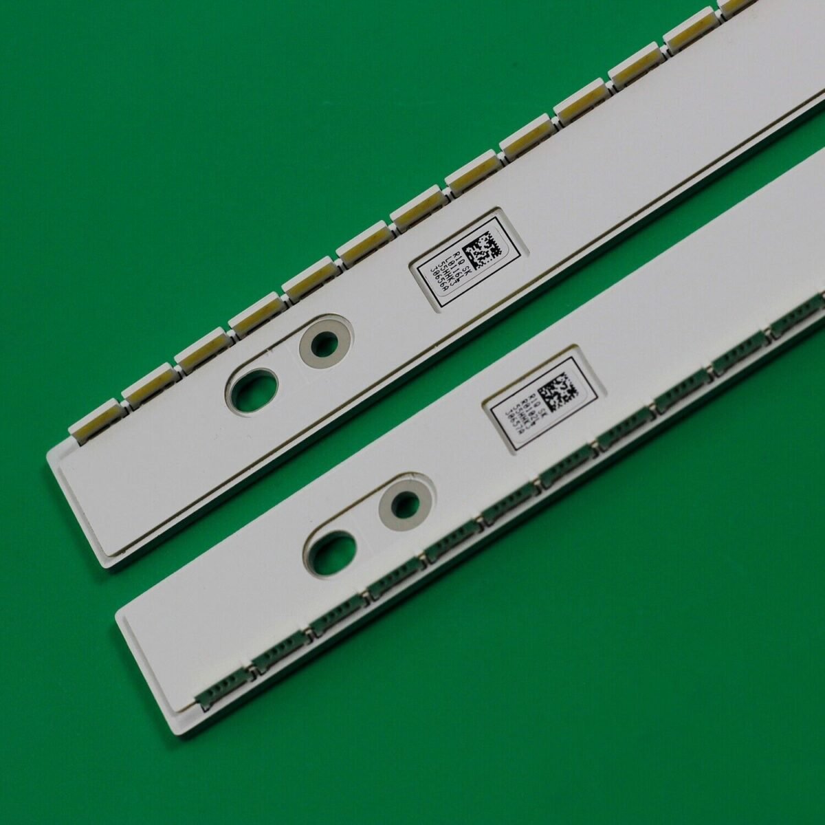 KIT TIRAS DE LED para UN55H8000AF, UE55H6800AK, UE55H8005SQ, UE55H8000ST, UE55H8000SZ, UE55H6850AW - Imagen 2