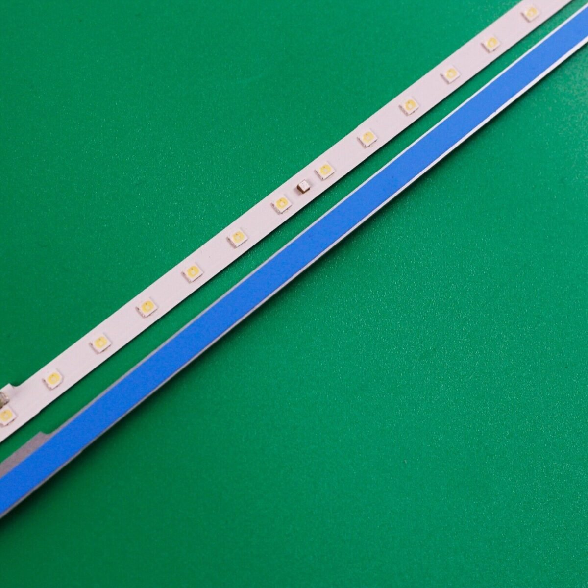 KIT TIRAS DE LED para QE43LS01RCS, QE43LS01RBU, QE43LS01RCS, QE43LS01RBU, QE43LS01RBS, QE43LS01RAU, QE43LS01BBU - Imagen 4